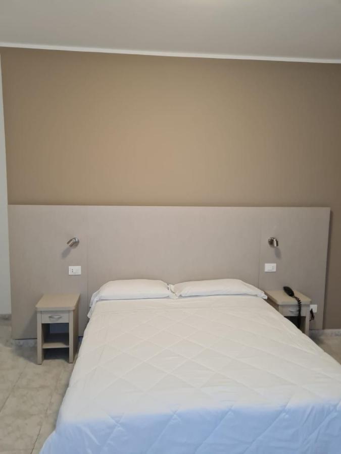 Hotel San Marco Pesaro Exteriör bild
