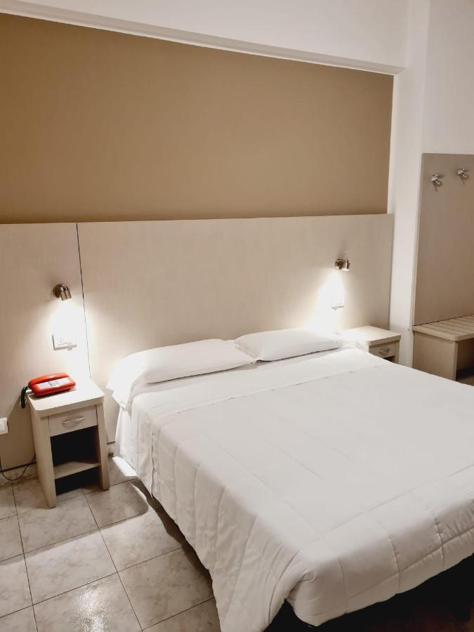 Hotel San Marco Pesaro Exteriör bild