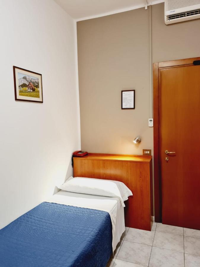 Hotel San Marco Pesaro Exteriör bild