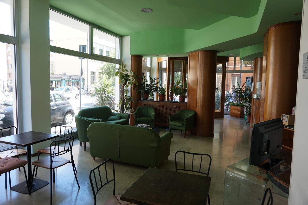 Hotel San Marco Pesaro Exteriör bild